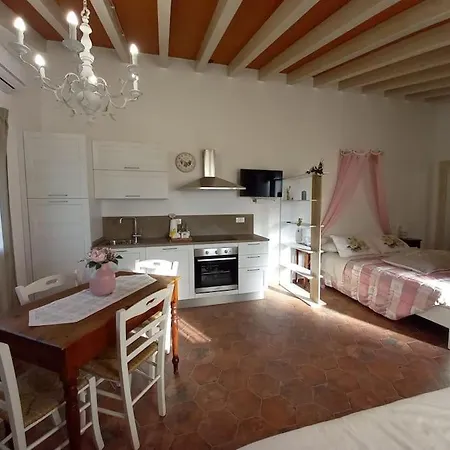 La Casina Di Campagna Tra E Bibbona Дом отдыха
