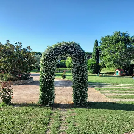 La Casina Di Campagna Tra E Bibbona * チェチナ